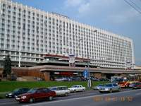 `Местом
